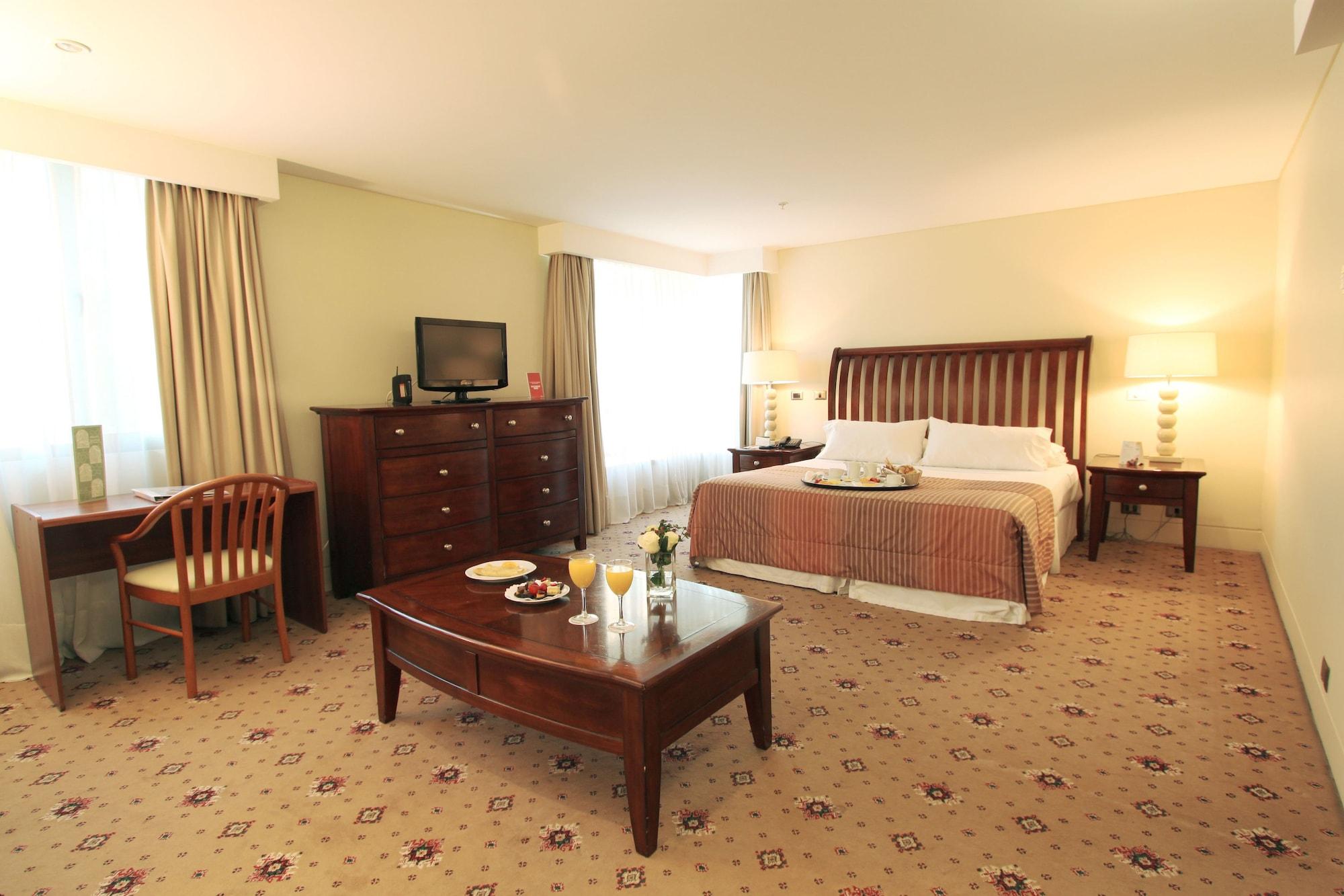 Hotel Torremayor Lyon Santiago Ngoại thất bức ảnh